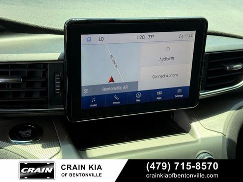 Used 2024 Ford Explorer XLT w/ Equipment Group 202A AWD/4WD image 15
