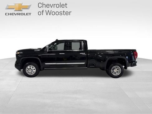 New 2026 Chevrolet Silverado 3500 High Country w/ High Country Premium Package image 2