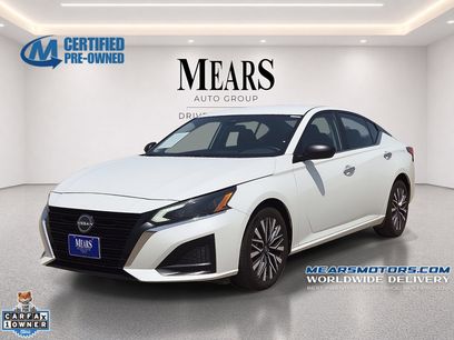 Used 2024 Nissan Altima 2.5 SV