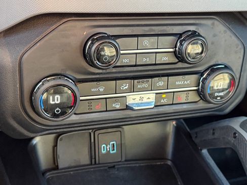 Used 2024 Ford Bronco Big Bend AWD/4WD image 30