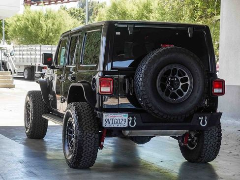 Used 2022 Jeep Wrangler Unlimited Sport AWD/4WD image 6