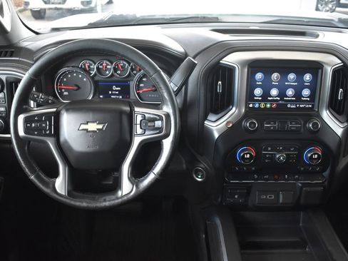 Used 2021 Chevrolet Silverado 2500 LTZ AWD/4WD image 3