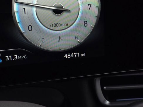 Used 2024 Hyundai Elantra SEL image 27