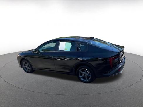 Used 2025 Kia K4 FWD image 10