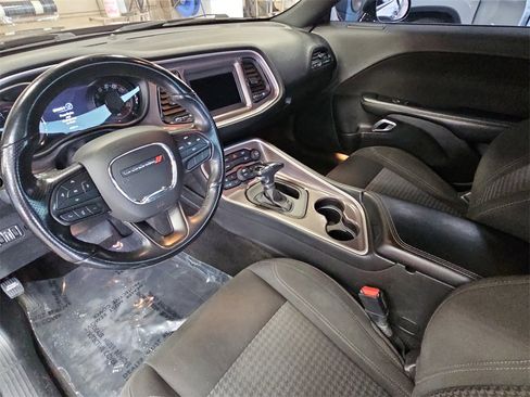 Used 2022 Dodge Challenger SXT w/ Blacktop Package image 15