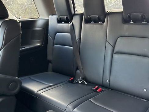 Used 2024 Nissan Pathfinder Platinum image 22