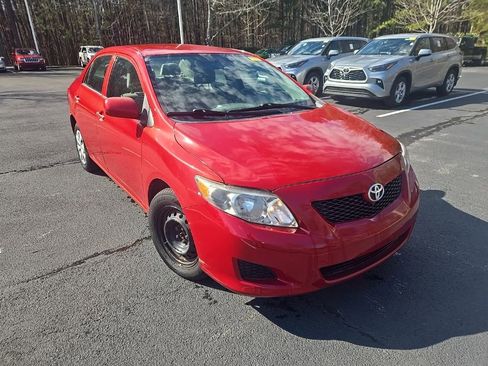 Used 2010 Toyota Corolla LE image 9