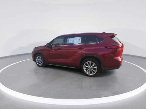 Used 2022 Toyota Highlander Limited AWD/4WD image 6