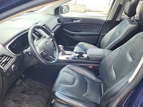 Used 2017 Ford Edge Titanium w/ Equipment Group 301A AWD/4WD image 6