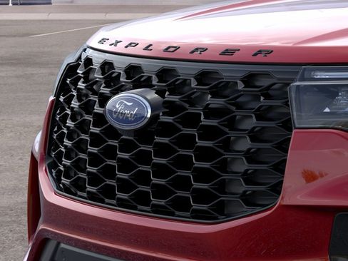 New 2026 Ford Explorer ST-Line w/ ST-Line Street Pack AWD/4WD image 17