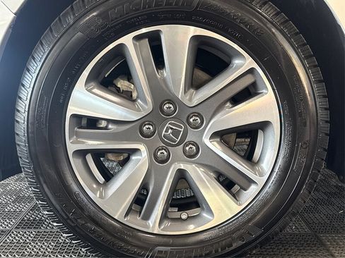 Used 2014 Honda Odyssey Touring image 19