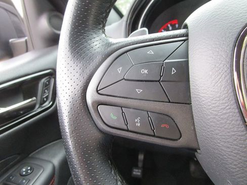 Used 2024 Dodge Durango GT image 31