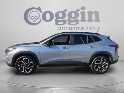 Used 2025 Chevrolet Trax RS