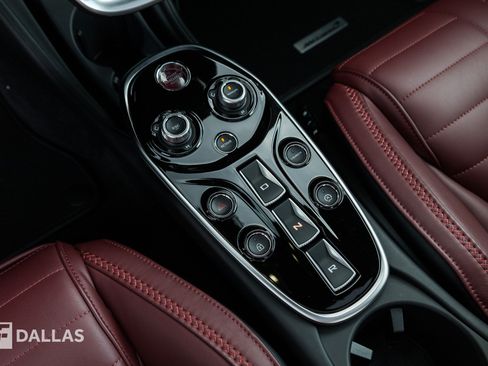 Used 2025 McLaren GTS RWD image 28