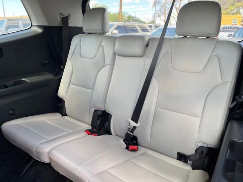 Used 2020 Kia Telluride S w/ S 8 Passenger Seating Package image 14