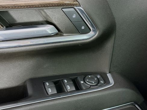 Used 2023 Chevrolet Silverado 1500 LT image 15