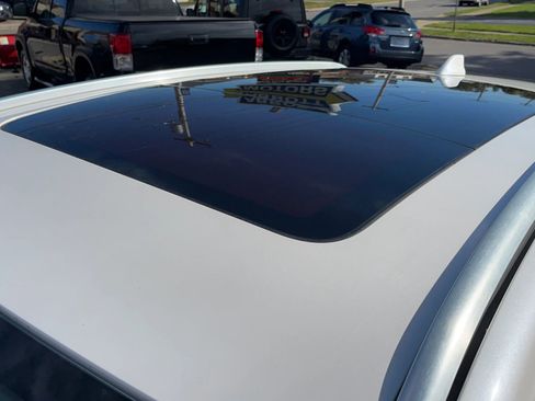 Used 2016 Lincoln MKC Reserve w/ Lincoln MKC Climate Package image 14