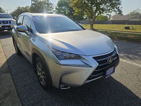 Used 2015 Lexus NX 200t AWD w/ Luxury Package image 8