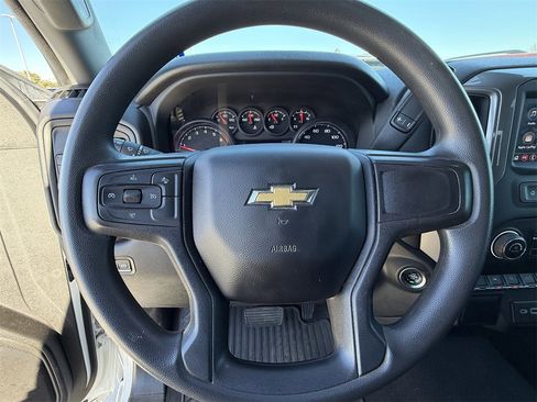 Certified 2024 Chevrolet Silverado 1500 Custom image 13