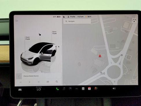 Used 2023 Tesla Model Y Long Range image 22