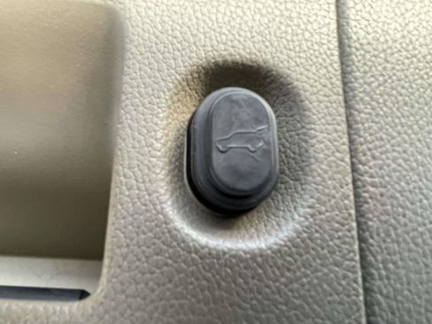 Used 2017 Chevrolet Tahoe LT image 11