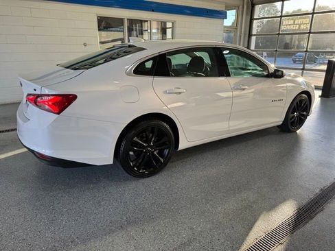 Used 2023 Chevrolet Malibu LT w/ Sport Edition image 11