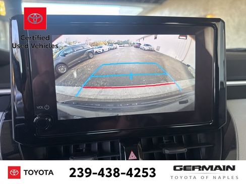 Used 2025 Toyota Corolla LE image 10