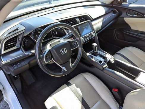 Used 2016 Honda Civic Touring image 13
