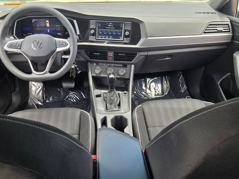 Certified 2022 Volkswagen Jetta Sport FWD image 13