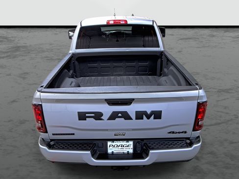 Used 2026 RAM 2500 Big Horn AWD/4WD image 3