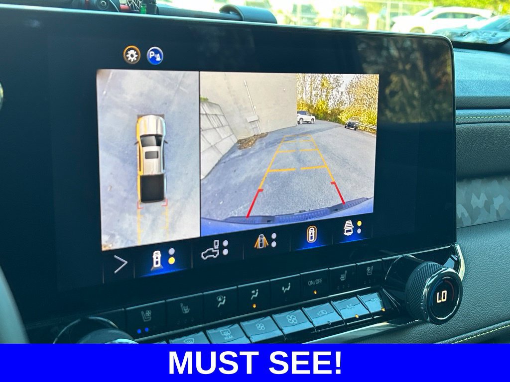 Used 2025 Chevrolet Colorado ZR2 w/ Midnight Edition AWD/4WD image 26