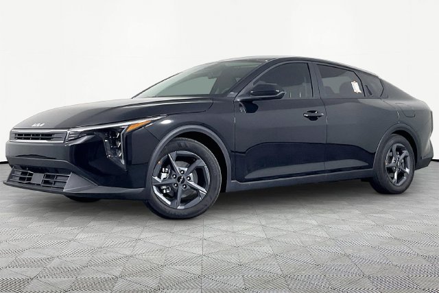 New 2026 Kia K4 FWD image 1