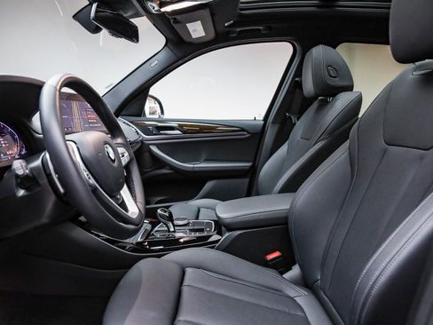 Used 2024 BMW X3 sDrive30i w/ Premium Package w/ZPA image 19