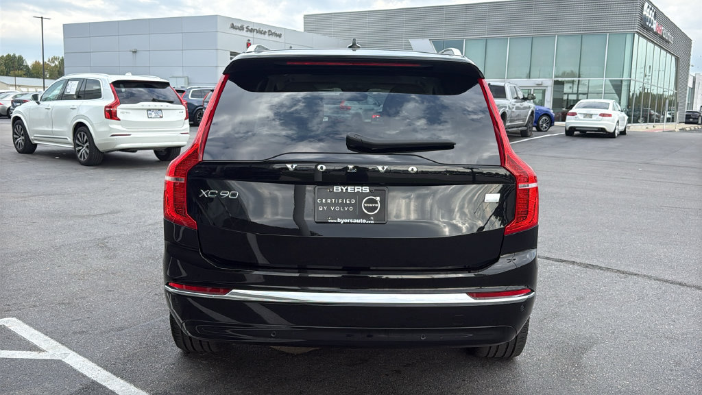 Certified 2024 Volvo XC90 T8 Plus AWD/4WD image 31