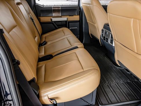 Used 2022 Ford F350 Lariat w/ Lariat Value Package image 36