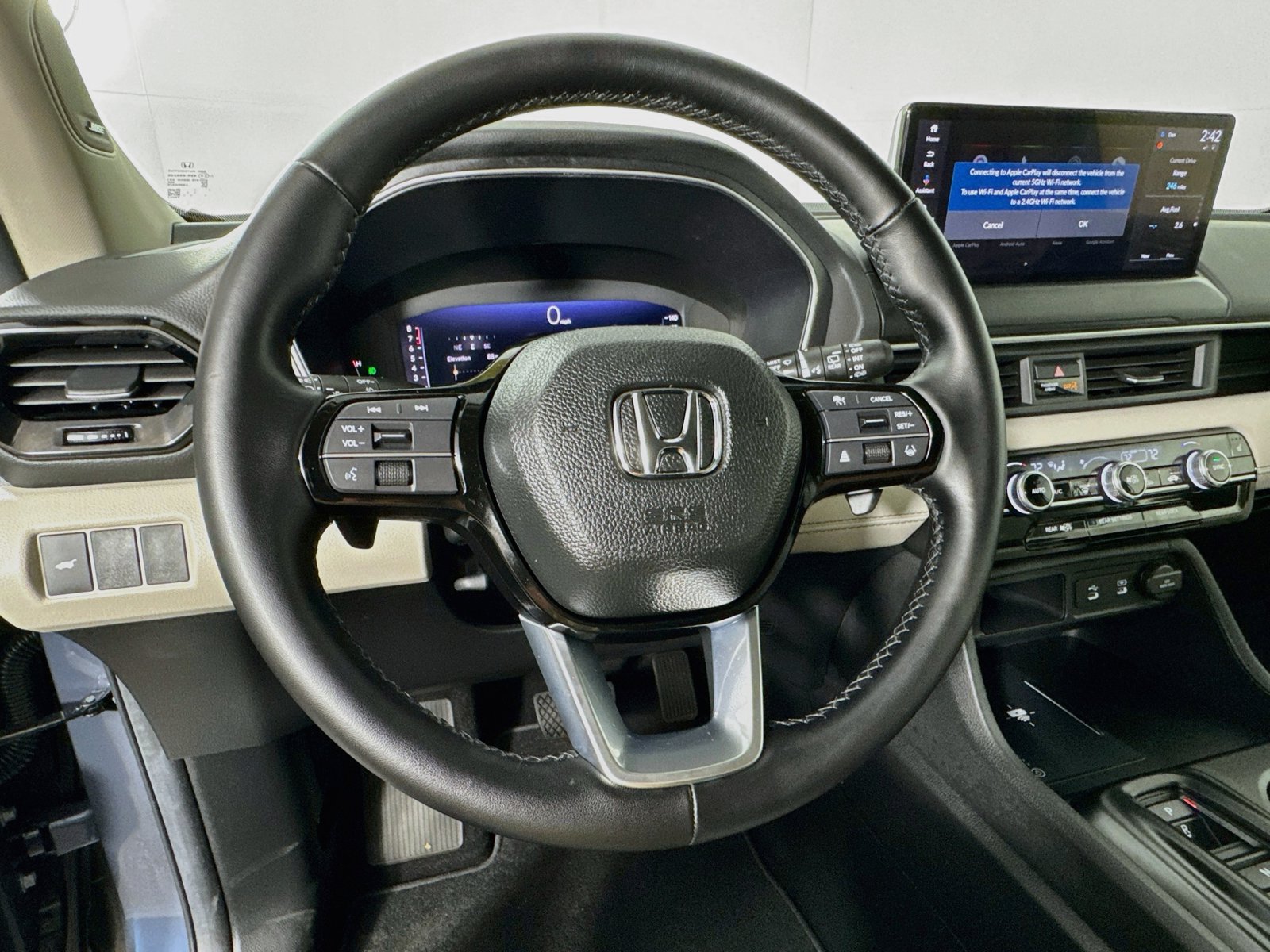 Used 2026 Honda Pilot Touring image 11
