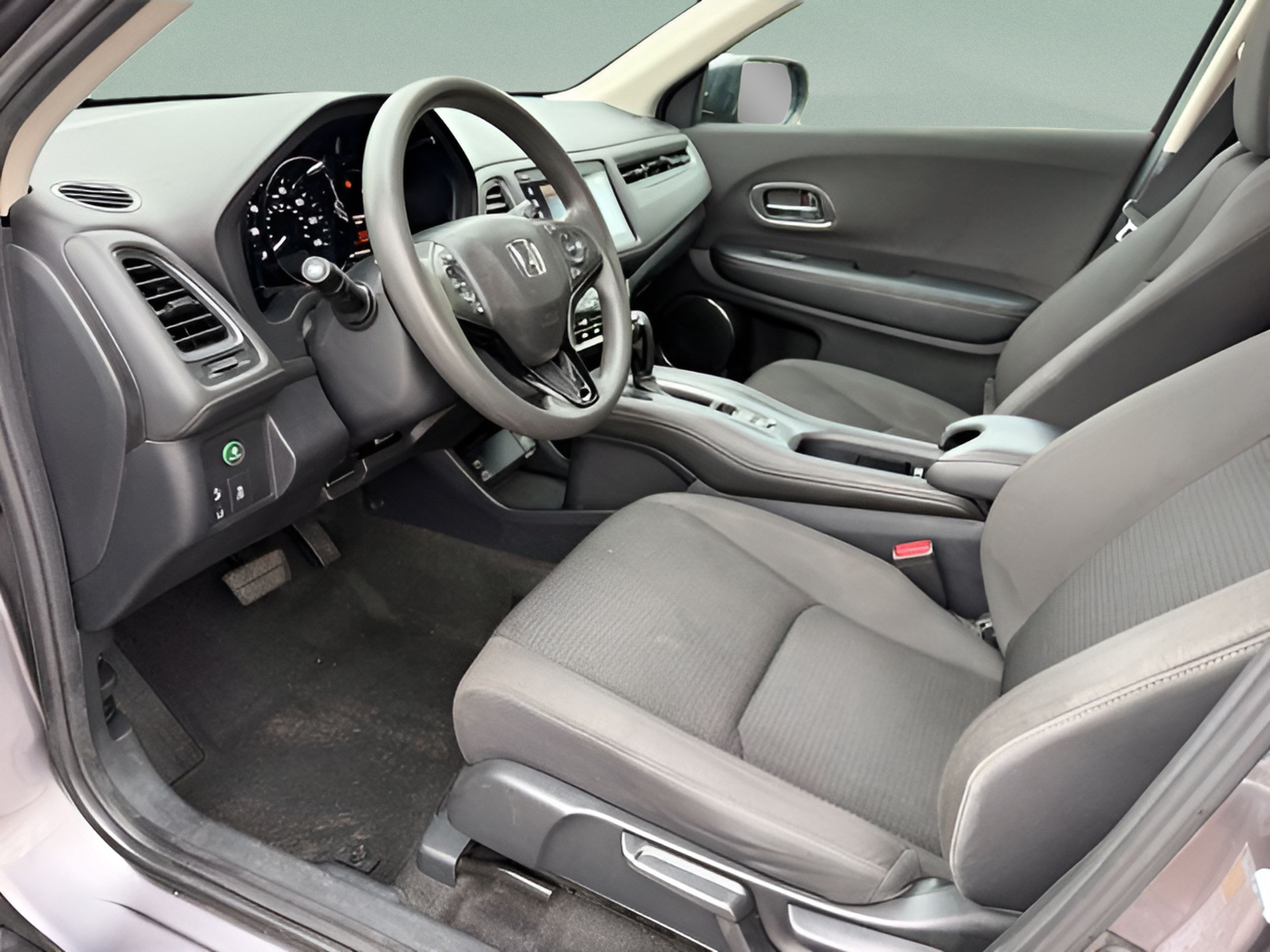 Used 2022 Honda HR-V EX image 9