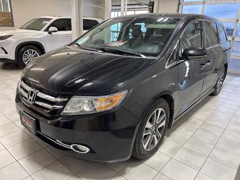 Used 2016 Honda Odyssey Touring Elite image 1