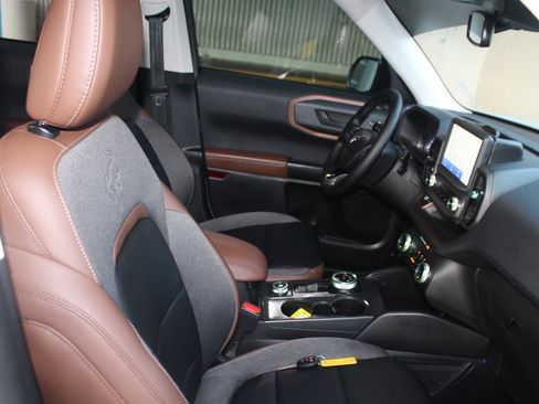Used 2024 Ford Bronco Sport Outer Banks AWD/4WD image 21