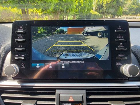 Used 2021 Honda Accord Sport image 23