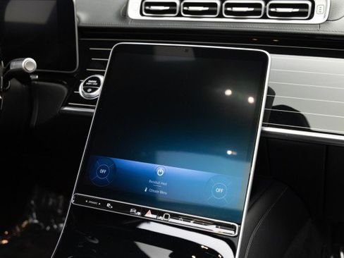 Used 2021 Mercedes-Benz S 580 4MATIC Sedan image 30