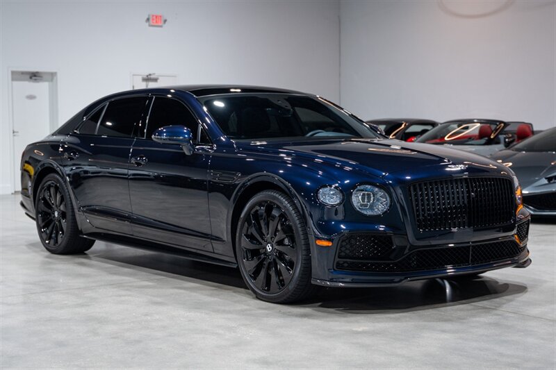 Used 2022 Bentley Flying Spur W12 AWD/4WD image 14