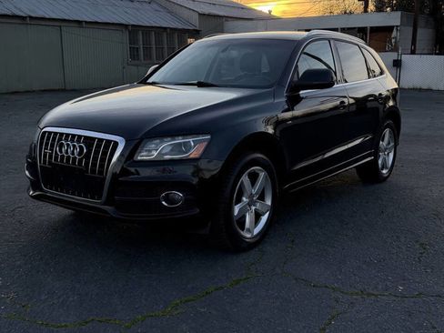 Used 2012 Audi Q5 3.2 Premium Plus w/ Audi MMI Navigation Plus Pkg image 2