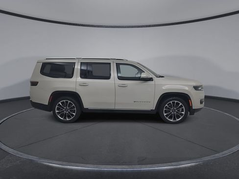 Certified 2022 Jeep Wagoneer Series III w/ Premium Group I AWD/4WD image 19
