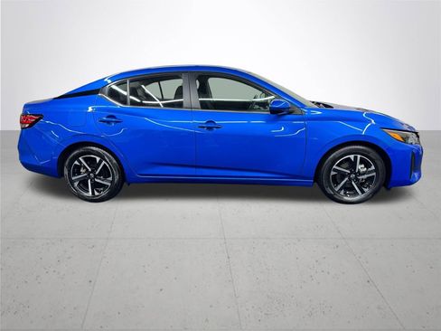Used 2024 Nissan Sentra SV image 8