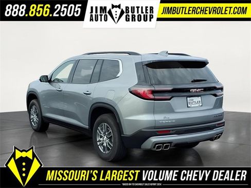 Used 2025 GMC Acadia Elevation image 2