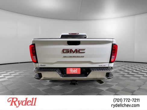 Used 2024 GMC Sierra 2500 SLE w/ SLE Value Package; image 4