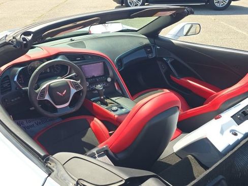 Used 2019 Chevrolet Corvette Stingray Convertible w/ 2LT Preferred Equipment Group image 12