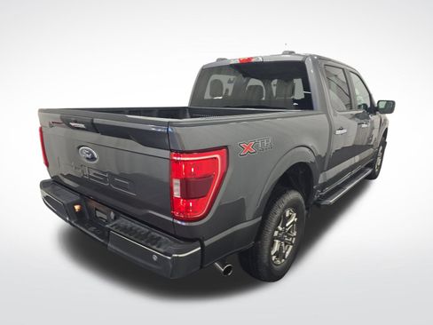 Used 2023 Ford F150 XLT w/ XTR Package image 4
