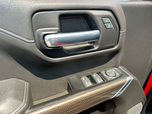 Used 2022 Chevrolet Silverado 1500 RST image 13